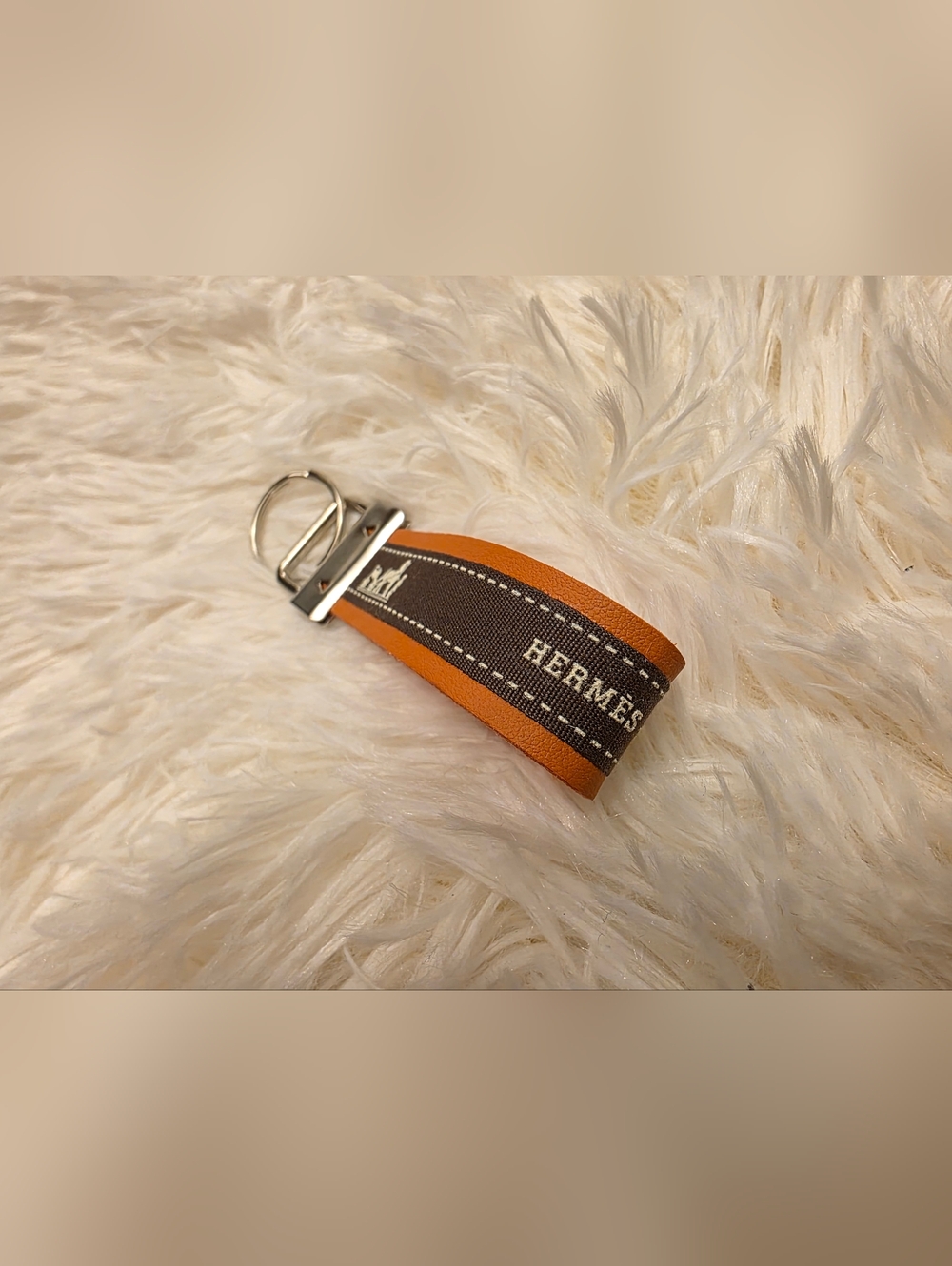 🧡 Handmade Keychain 🧡 - Picture 4 of 5